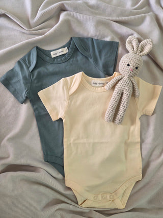 Organic Cotton Baby Bodysuit – Short Sleeve Essential | Neutral Basic