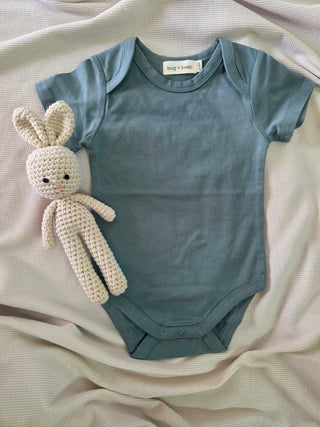 Organic Cotton Baby Bodysuit – Short Sleeve Essential | Neutral Basic