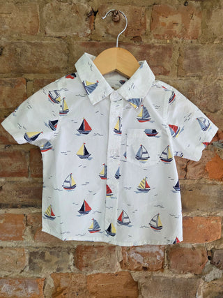 Organic Cotton Baby Button-Up Shirt – Sailboat Print | Little Skipper